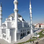 فندق مدحت