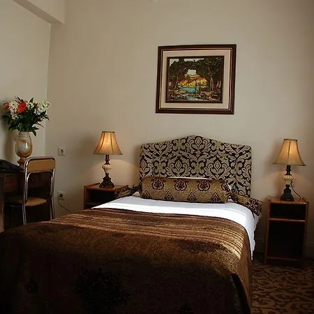 مدحت فندق أنقرة