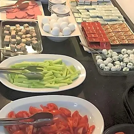 مدحت 3*