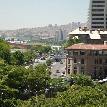 Hotel Mithat 3*
